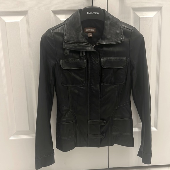 Daniel Womens leather jacket - Picture 1 of 5